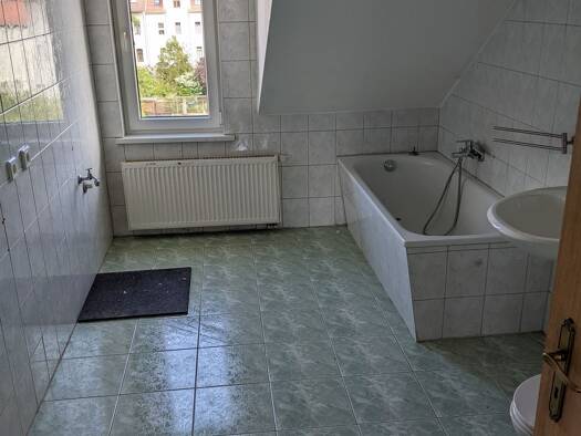 Wohnung zur Miete 400 € 3 Zimmer 78 m² Geschoss 2/3 frei ab sofort Sondershausen 99706
