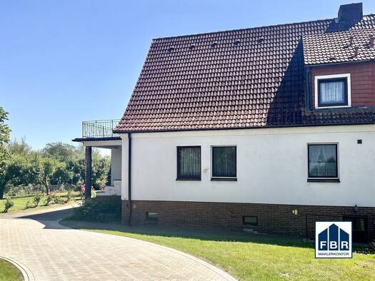 Doppelhaushälfte zum Kauf 209.000 € 5 Zimmer 135,9 m² 1.246 m² Grundstück Gadebusch Gadebusch 19205