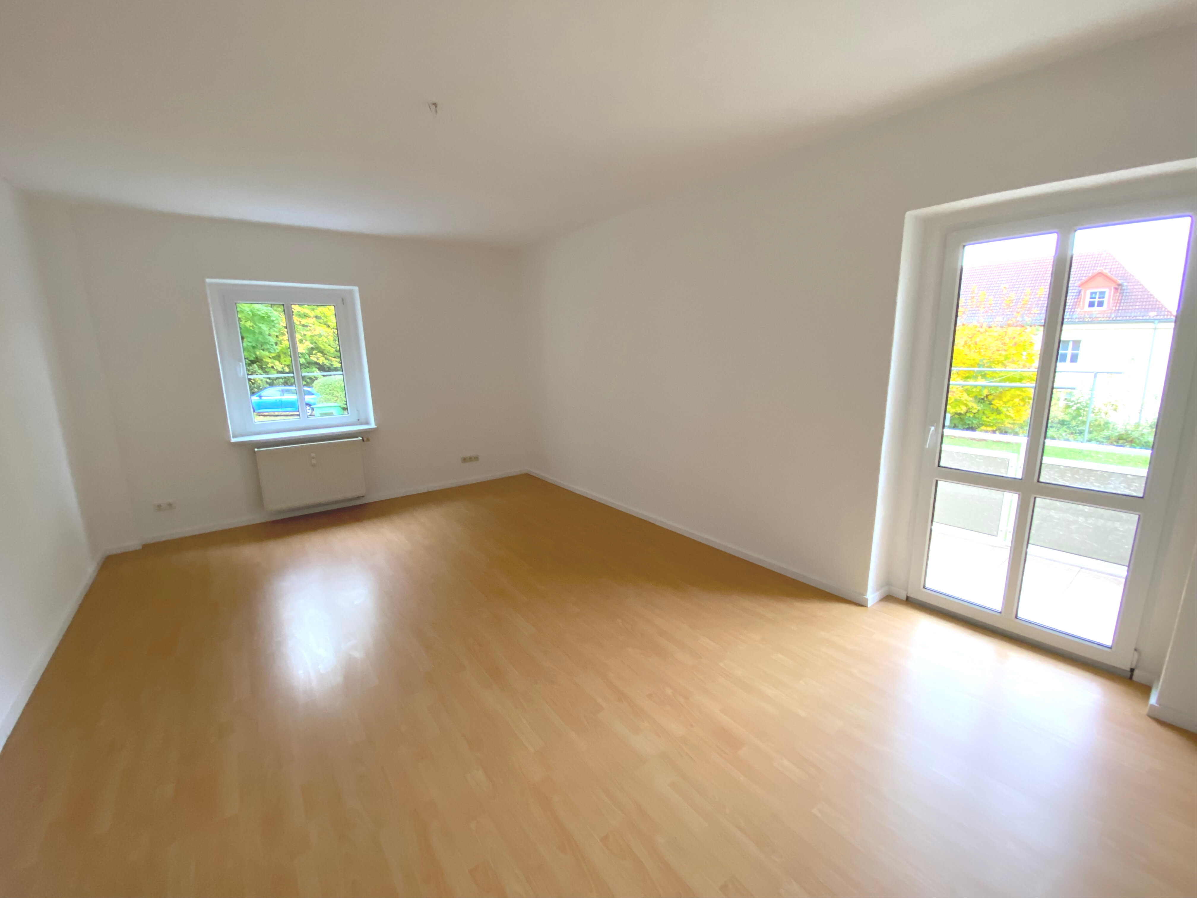 Studio zur Miete 480 € 4 Zimmer 95,6 m²<br/>Wohnfläche EG<br/>Geschoss Gartenstr. 25d Berga Berga 07980