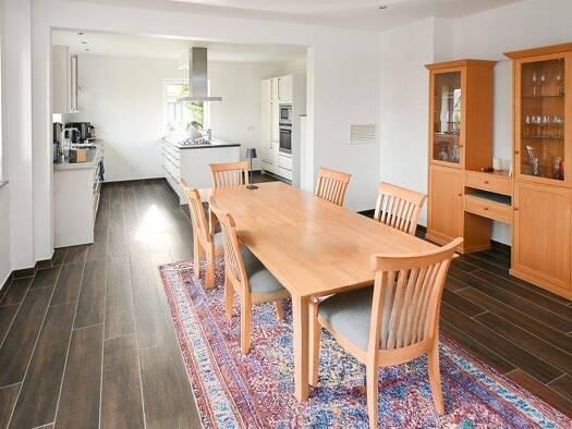 Einfamilienhaus zum Kauf 630.000 € 5 Zimmer 220 m² 614 m² Grundstück Ramlingen-Ehlershausen Burgdorf, Kreis H 31303