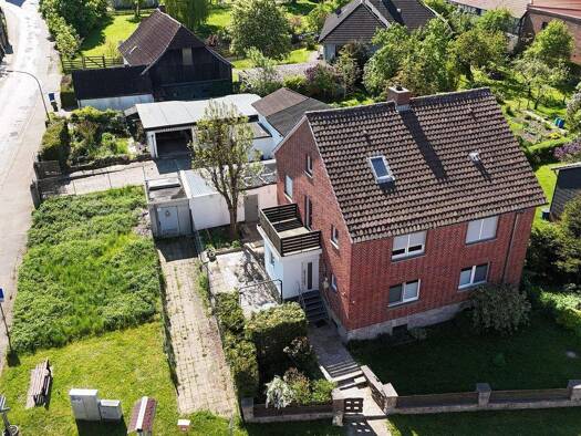 Einfamilienhaus zum Kauf 165.000 € 9 Zimmer 220 m² 761 m² Grundstück Boimstorf Königslutter 38154