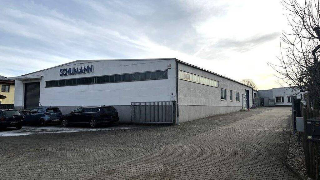 Lagerhalle zum Kauf 300.000 € 1.252 m² Lagerfläche Reuth Neumark 08496