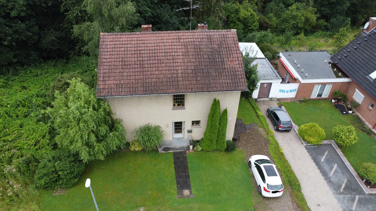 Mehrfamilienhaus zum Kauf 229.000 € 8 Zimmer 160 m²<br/>Wohnfläche 800 m²<br/>Grundstück Eilshausen Hiddenhausen 32120