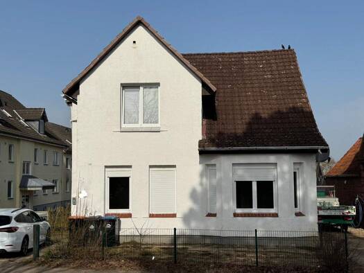 Einfamilienhaus zum Kauf 330.000 € 6 Zimmer 170 m² 479 m² Grundstück frei ab sofort Fahrenkrug 23795