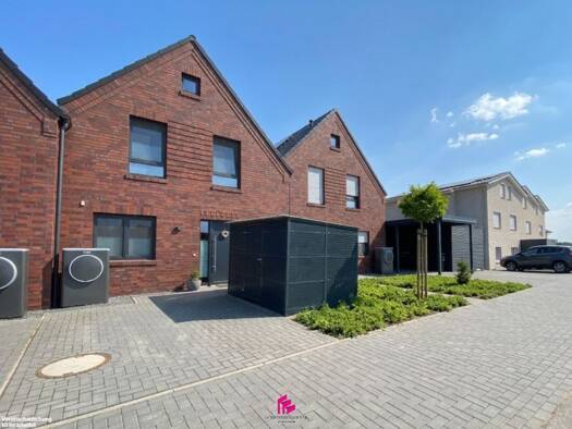 Reihenmittelhaus zur Miete 1.300 € 4 Zimmer 116,5 m² 160 m² Grundstück frei ab 01.06.2026 Reinhold-Coenen-Straße 19 Ankum 49577