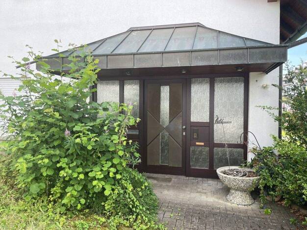 Wohnung zum Kauf 175.000 € 8 Zimmer 206 m² 1. Geschoss Ewersbach Dietzhölztal / Ewersbach 35716