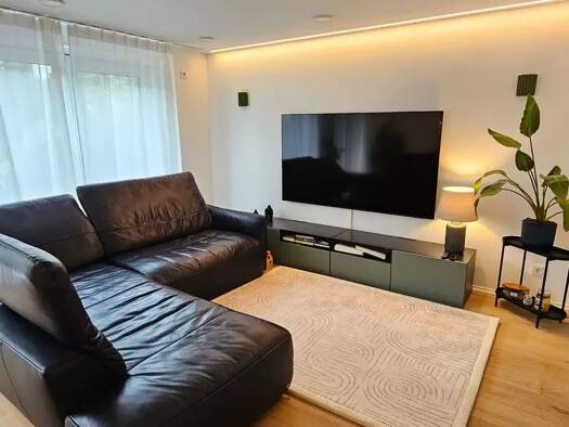 Reihenhaus zur Miete 2.200 € 6 Zimmer 130 m² frei ab 01.10.2025 Bamberg Bamberg 96047