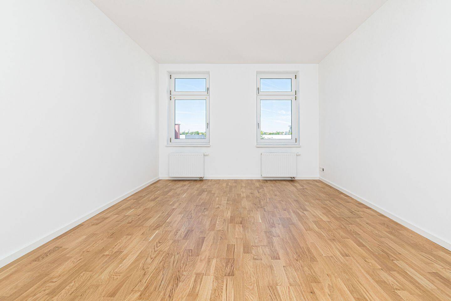Frisch sanierte 2-Zimmer-Altbauwohnung mit Balkon - perfekt für Paare – Volbedingstraße 23, 4357 Leipzig – Bild 1 von 13