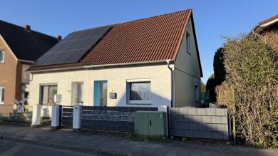 Doppelhaushälfte zum Kauf 149.000 € 3 Zimmer 69 m² 299 m² Grundstück Dwoberg - Ströhen - Bezirk 6 Delmenhorst 27753