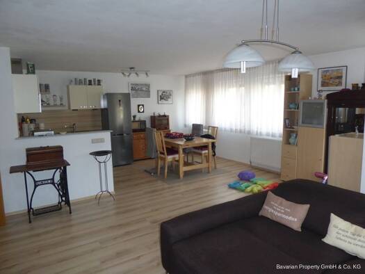 Wohnung zum Kauf 220.000 € 2 Zimmer 70,5 m² EG Straubing 94315