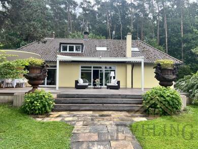 Villa zum Kauf 14 Zimmer 597 m² 24.070 m² Grundstück Vogelhof Lauf an der Pegnitz 91207