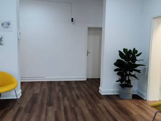 Büro zur Miete provisionsfrei 5,50 € 8 Zimmer 140 m² Bürofläche Bahnhofstraße 1 Zentrum Schwedt/Oder 16303