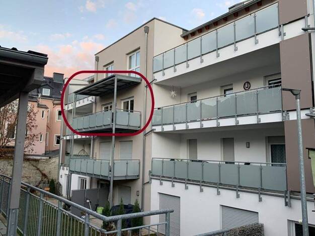 Wohnung zur Miete 650 € 2 Zimmer 59,5 m² 2. Geschoss frei ab 15.12.2025 Innenstadt Hof 95028
