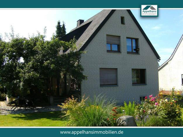 Einfamilienhaus zum Kauf 295.000 € 10 Zimmer 215,4 m² 1.373 m² Grundstück Holtfeld Borgholzhausen 33829