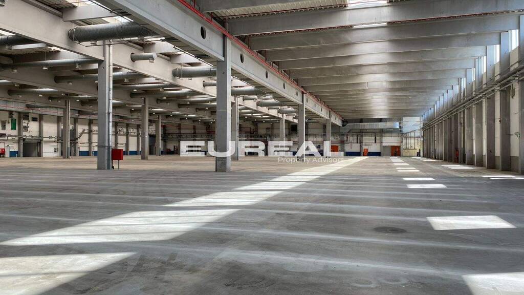 Lagerhalle zur Miete provisionsfrei 17.900 m² Lagerfläche teilbar ab 16.900 m² Hillerheide Recklinghausen 45659