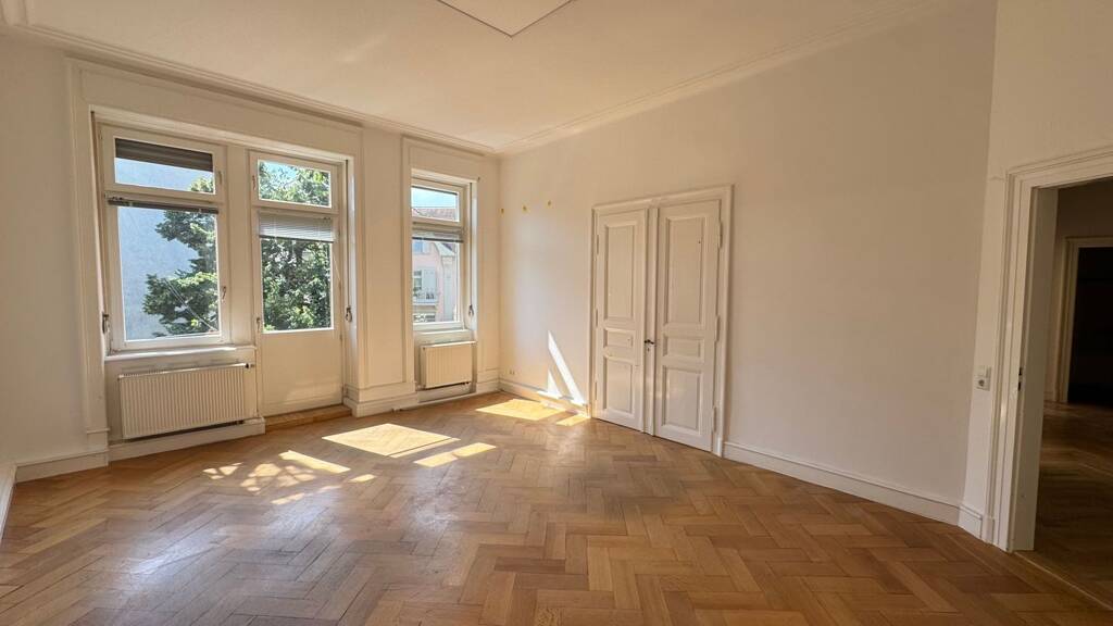 Büro zur Miete 2.500 € 8 Zimmer 213 m² Bürofläche teilbar ab 130 m² Innenstadt Baden-Baden 76530