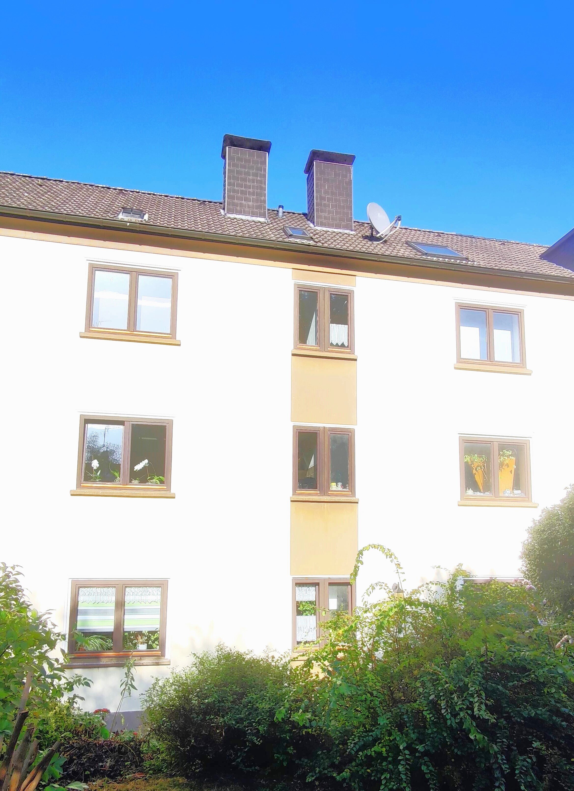 Mehrfamilienhaus zum Kauf als Kapitalanlage geeignet 345.000 € 240 m²<br/>Wohnfläche 281,3 m²<br/>Grundstück Altendorf Essen 45143