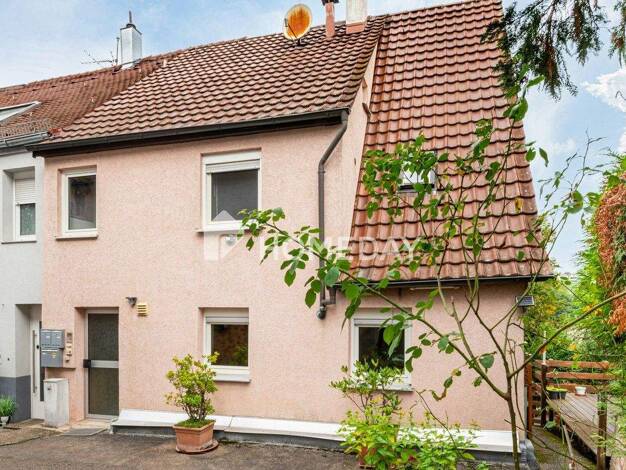 Mehrfamilienhaus zum Kauf 495.000 € 6 Zimmer 144 m² 129 m² Grundstück frei ab 31.03.2026 Hofen Stuttgart 70378