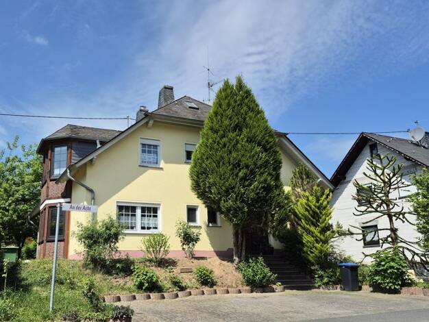 Mehrfamilienhaus zum Kauf 350.000 € 8 Zimmer 277 m² 729 m² Grundstück Wolf Traben-Trarbach 56841