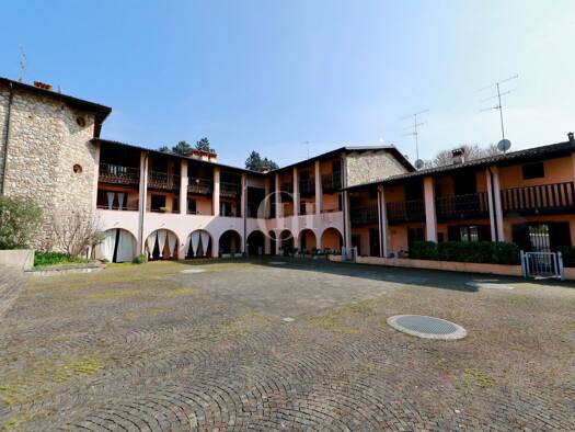 Wohnung zum Kauf 295.000 € 3 Zimmer 90 m² 2. Geschoss Via fratelli beretta 20 Padenghe sul Garda 25080