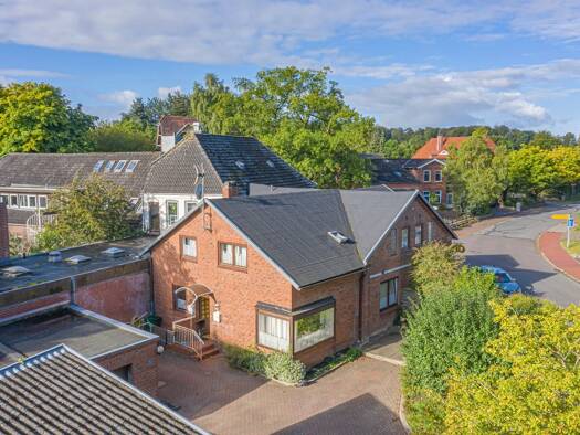 Haus zum Kauf 220.000 € 7 Zimmer 140 m² 478 m² Grundstück Damp 24351