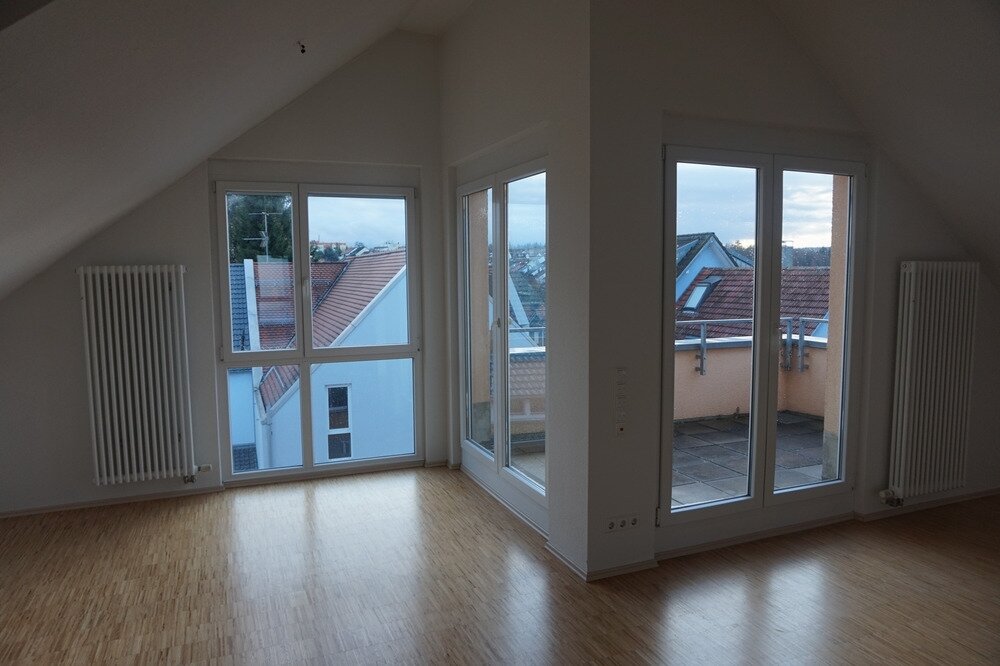 Studio zur Miete 880 € 2 Zimmer 72 m²<br/>Wohnfläche 2.<br/>Geschoss 01.03.2025<br/>Verfügbarkeit Reichenbacher Str. 7 Busenbach Waldbronn 76337