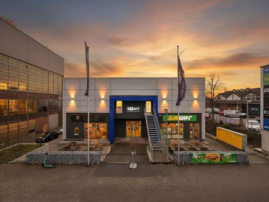 Bürogebäude zum Kauf als Kapitalanlage geeignet 6.200.000 € 40 Zimmer 2.299 m² 4.884 m² Grundstück Marienkirche Oberhausen 46049