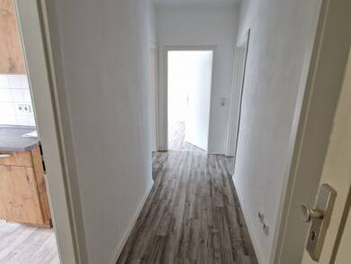Wohnung zur Miete 429 € 3 Zimmer 66,1 m² 1. Geschoss frei ab 01.09.2025 Friedrich-Ebert-Straße 41 Cracau Magdeburg 39114