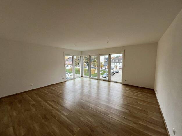 Wohnung zur Miete 1.100 € 4 Zimmer 91,4 m² 2. Geschoss Rehau 95111