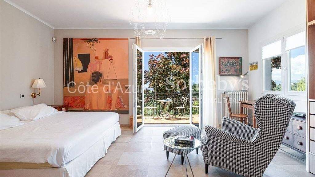 Haus zum Kauf 1.650.000 € 237 m² 1.650 m² Grundstück Notre Dame Nice 06000