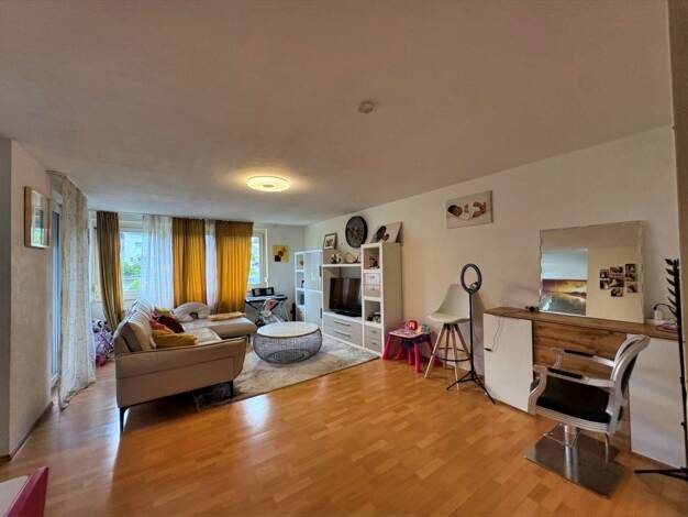 Wohnung zur Miete 900 € 3,5 Zimmer 84 m² frei ab 01.08.2026 Gärtringen 71116