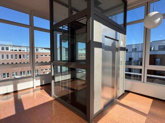 Bürofläche zur Miete 3.500 € 11 Zimmer 352,3 m² Bürofläche Winsen 21423