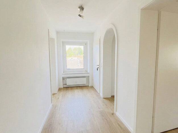 Wohnung zum Kauf provisionsfrei 399.000 € 4 Zimmer 104 m² 1. Geschoss Nußbaum Bergisch Gladbach 51467