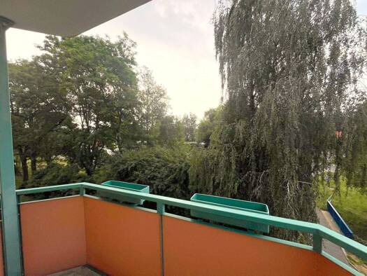 Wohnung zur Miete 339 € 3 Zimmer 60 m² frei ab sofort Marienthal Zwickau 08060