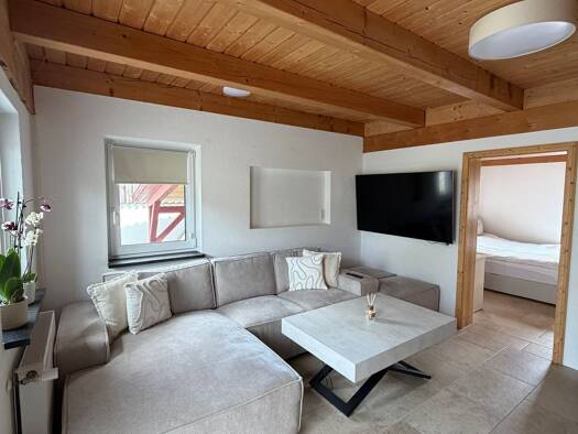 Wohnung zur Miete 880 € 2,5 Zimmer 75 m² Geschoss EG/1 frei ab 15.10.2026 Uhingen Uhingen 73066