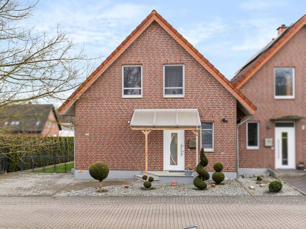Doppelhaushälfte zum Kauf 399.000 € 5 Zimmer 170 m² 325 m² Grundstück Kirchlengern Kirchlengern 32278