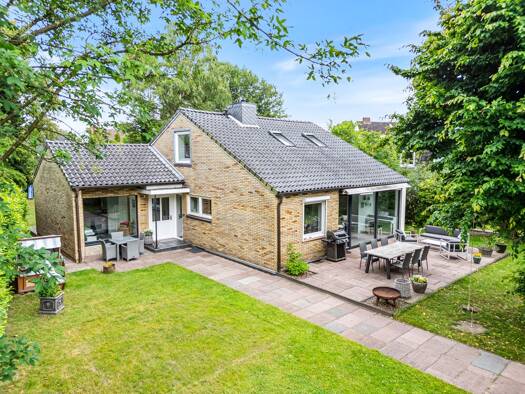 Einfamilienhaus zum Kauf 879.000 € 5 Zimmer 160 m² 1.357 m² Grundstück Eißendorf Harburg 21075