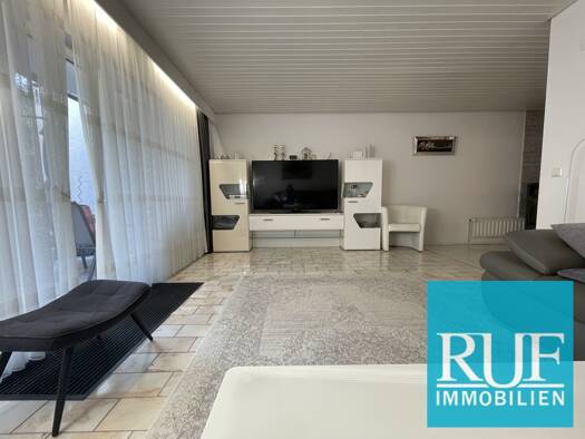 Reihenmittelhaus zum Kauf 370.000 € 4,5 Zimmer 110 m² 202 m² Grundstück Eutingen Pforzheim 75181