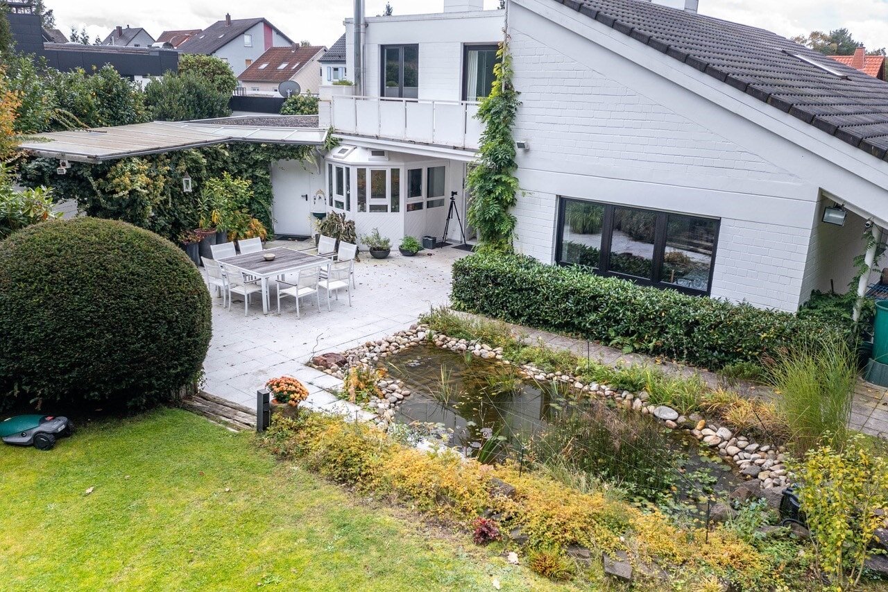 Einfamilienhaus zum Kauf 680.000 € 8 Zimmer 300 m²<br/>Wohnfläche 1.241 m²<br/>Grundstück Hassel St. Ingbert 66386