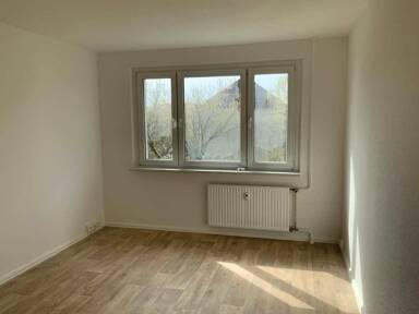 Wohnung zur Miete 375 € 3 Zimmer 59,1 m² 3. Geschoss frei ab 01.05.2025 Permoserstr. 30 Sellerhausen-Stünz Leipzig 04318