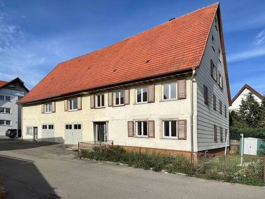 Einfamilienhaus zur Miete 950 € 8 Zimmer 180 m² Kronenstraße 1 Trossingen Trossingen 78647