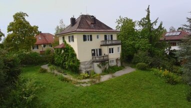 Villa zum Kauf provisionsfrei 1.800.000 € 150 m² 1.434 m² Grundstück frei ab sofort Wartberghöhe 19 Traunstein Traunstein 83278