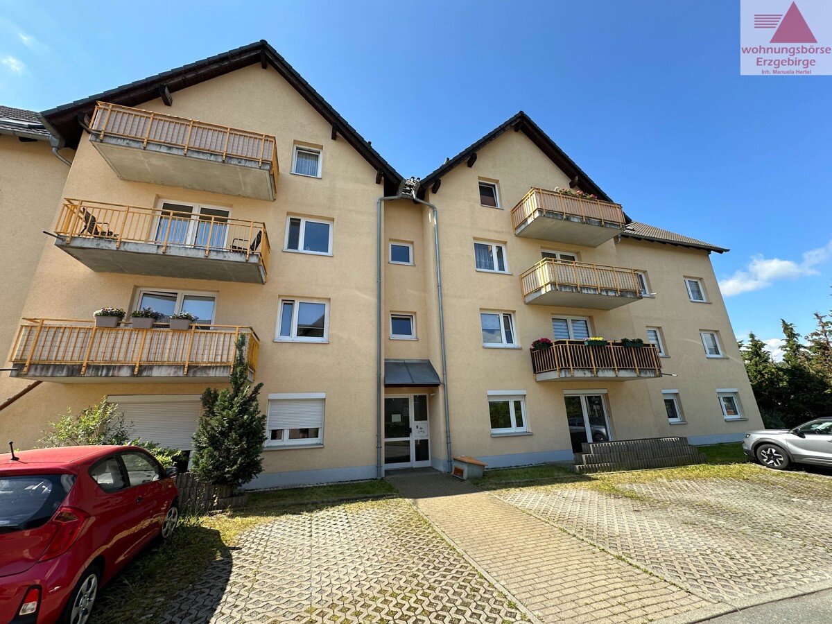 Wohnung zur Miete 310 € 2 Zimmer 45 m²<br/>Wohnfläche ab sofort<br/>Verfügbarkeit Kurze Str. 9 Lugau Lugau/Erzgebirge 09385