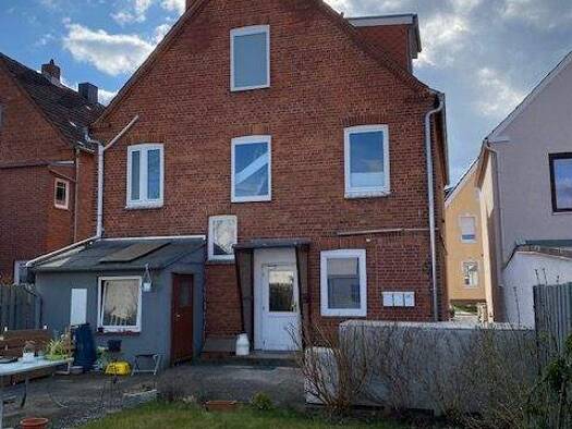 Wohnung zur Miete 855 € 3 Zimmer 90 m² 1. Geschoss frei ab 01.01.2026 Brinkweg 5 Schlutup Lübeck 23568