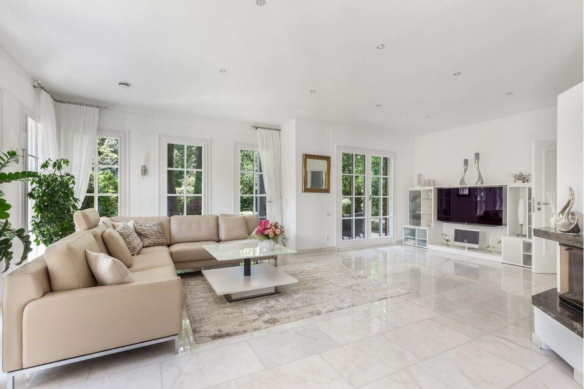 Property thumbnail 8