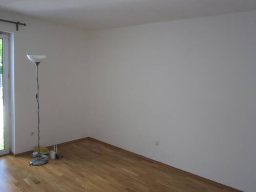 Wohnung zur Miete 360 € 1 Zimmer 21 m² frei ab sofort An der Steinernen Bank 10 Großberg Pentling 93080