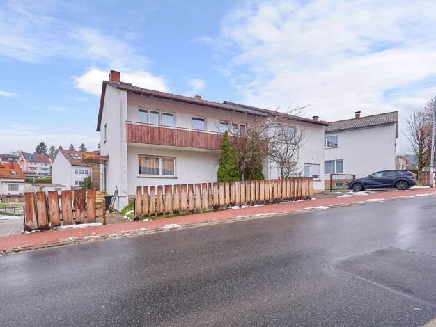 Mehrfamilienhaus zum Kauf 330.000 € 10 Zimmer 198 m² 829 m² Grundstück Erbach Erbach 64711