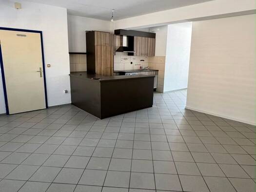 Terrassenwohnung zur Miete 990 € 2,5 Zimmer 75 m² Geschoss EG/3 Konstanzer Straße 18 Waldshut Waldshut-Tiengen 79761
