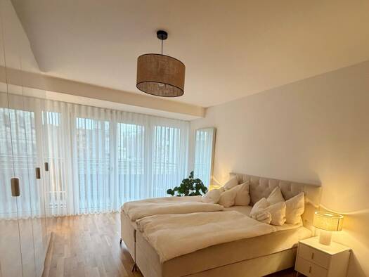 Wohnung zur Miete 1.225 € 2 Zimmer 77 m² 1. Geschoss frei ab sofort Oberstadt Mainz 55131