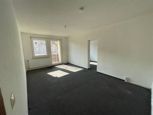 Wohnung zur Miete 363 € 3 Zimmer 67,2 m² 1. Geschoss Elsterwerdaer Straße 30 Kraupa Elsterwerda 04910